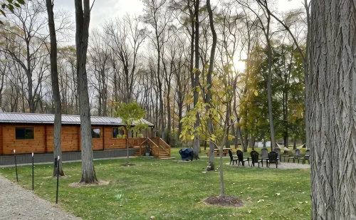 Finger Lakes: Lamoka Hideaway - Homestays