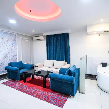Rose Oasis Hotel
