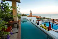 Casa Pancha Puerto Vallarta Centro - Adults Only - Infinity Pools