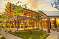 Oak Ray Wild Yala - โรแมนติก