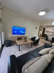 The Central Square Apartment - Airport Shuttle
