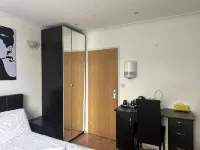3 Luxury En-suite Bedrooms - Wifi