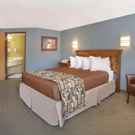 Travelodge by Wyndham Gardiner Yellowstone Park North