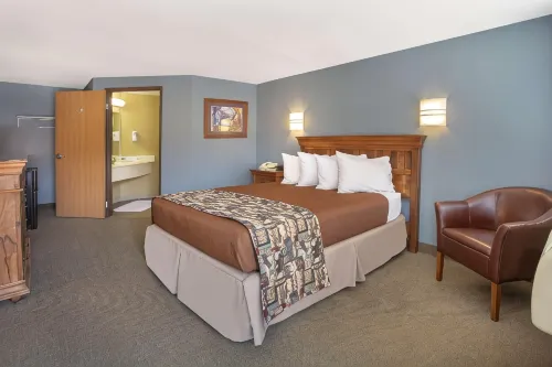 Travelodge by Wyndham Gardiner Yellowstone Park North - 2-Star