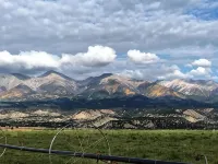 Mountain -Ranch Views! Near River Access! Fly Fishing. - 4-نجوم