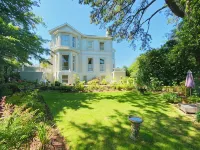 Muntham Luxury Holiday Apartments - Apartments