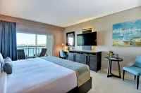 The Villas at Simpson Bay Resort - بار