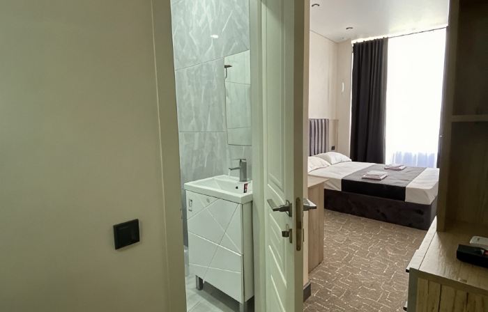 AMS Hotel