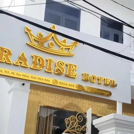 Paradise Hotel & Homestay 100m Walking Alley Access Отели рядом с достопримечательностью «Башня Нян»