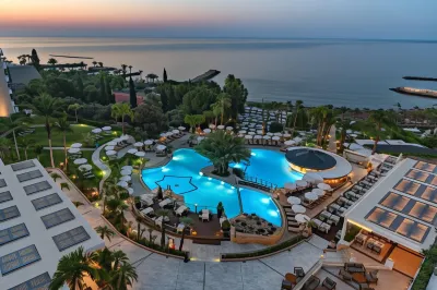 地中海海灘酒店