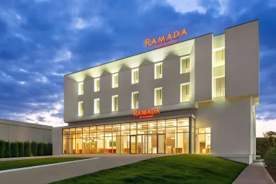 Ramada by Wyndham Targu Jiu Hotels in 