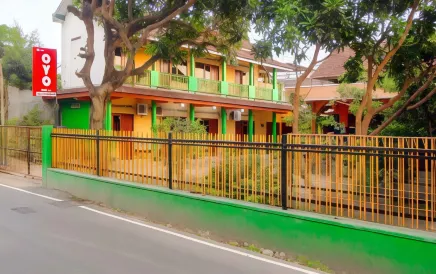 SUPER OYO 1788 House 24