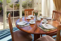 Durham Lodge Bed & Breakfast Hotels in Rivervale