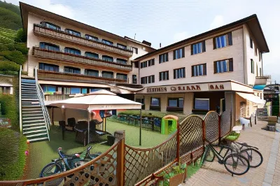Hotel Carlone