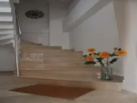 Deka Evleri