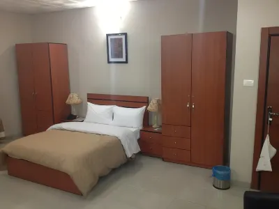 Christine Hotel - Christine Monarch