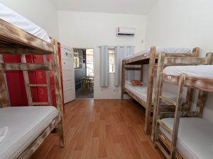 Hostel Barra