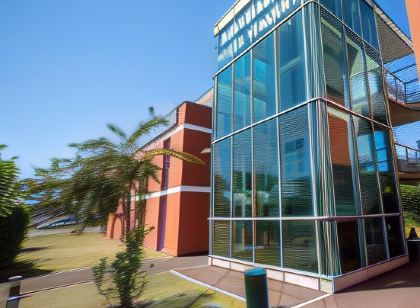 Hostellerie Saint Vincent Beauvais Aeroport