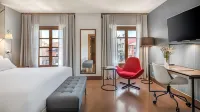 NH Collection Leon Plaza Mayor Hotels near Valle de Vegacervera