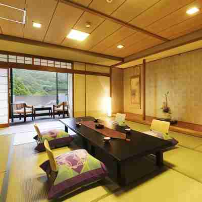 Hotel Yunomoto Rooms