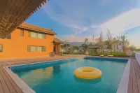 Yuncheng Yunxi Hometown - Banmajia Resort Hotels in Yuncheng