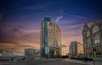 Clayton Hotel Cardiff Отели рядом со станцией Cardiff Queen Street