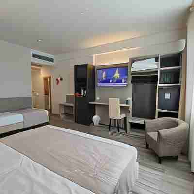 Hotel President Rooms