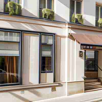 Hôtel Maison Pigalle - Paris 9e Hotel Exterior