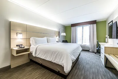 Holiday Inn Express Flint-Campus Area Hotel in zona Bishop International Airport
