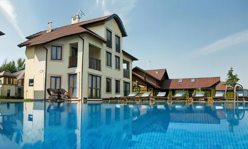 Vyisokiy Bereg Hotel