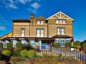 The Fell Hotel