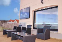 Logis- Hôtel de la Baie de Wissant & Appartements فنادق في Escalles