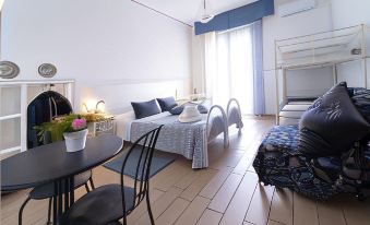 나폴리 여행 숙소 고민 끝! 피아짜 델 플레비시토 근처 아파트부터 B&B까지 꼼꼼 비교! 5. Mia Suit..