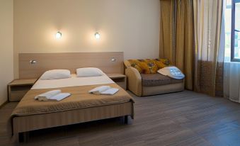 Morskaya Volna Hotel