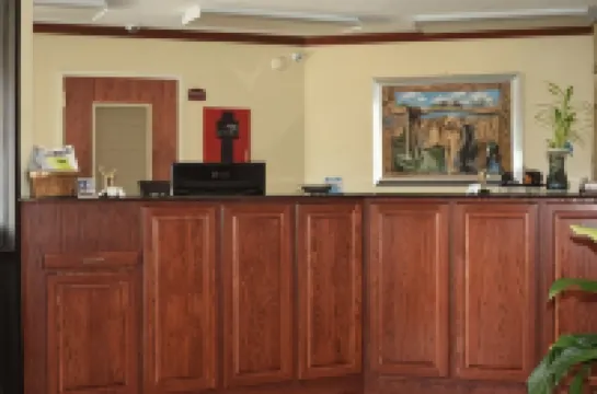 Atkinson Inn & Suites