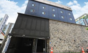 Pyeongtaek Wol Hotel