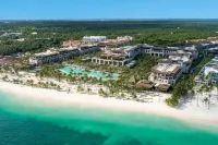 Adults Only Club at Lopesan Costa Bávaro Resort
