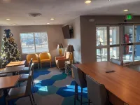 Microtel Inn & Suites by Wyndham Denver Airport - parking
