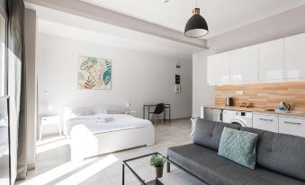The Omnia Collection Pagrati