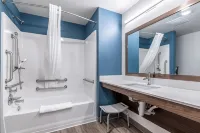 WoodSpring Suites Bakersfield East Hotels in Kern County