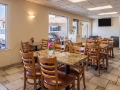 Laurel Inn & Conference Center Hoteles en Salinas