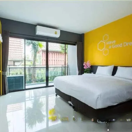 Seven Bee Boutique Hotel