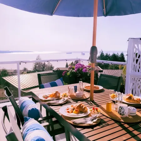 HOV B&B House -Hospitality Ocean View Victoria-