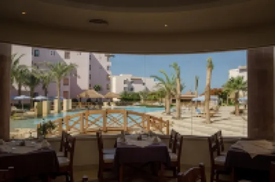 Eagles Downtown Zahabia Resort & Aqua Park