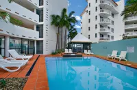 Ocean Boulevard - Sea View