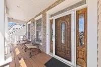 Fabulous Large Beach Home 1-block from beach & boardwalk