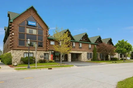 Days Inn by Wyndham Mackinaw City/Bridgeview Area