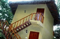 Seasons Four Mini Jungle Cabana Hotel dekat Weherahena Poorwarama Rajamaha Viharaya