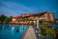 Harbor Shores on Lake Geneva Hotels in Lake Geneva