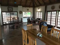 Amafu Forest Lodge - breakfast